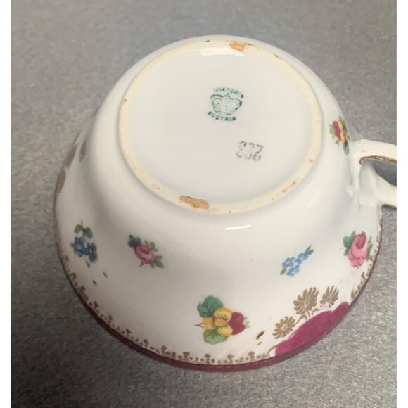 Vintage Victoria Austria Floral Teacup & Saucer Set Porcelain China - Picture 4 of 16